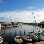 Splendide 3 Pieces Climatise Avec 3 Terrasses, Proche Mer, Parking Securise - Fr-1-307-135 *
